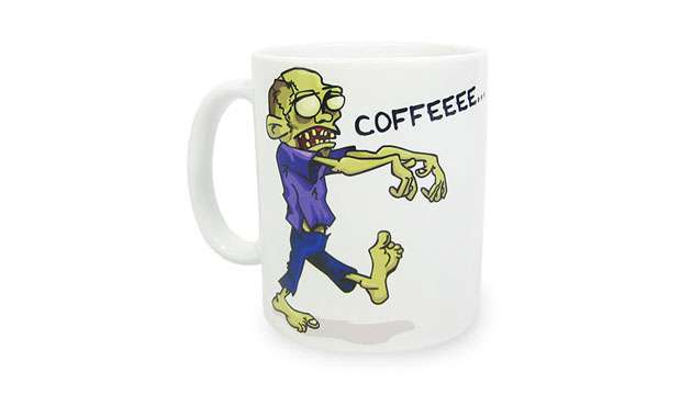Caneca Zombie Wants Coffee